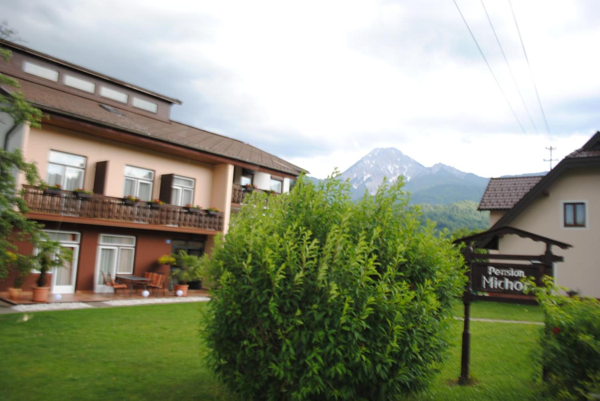 Ferienhaus Michor Latschach ober dem Faakersee Екстериор снимка