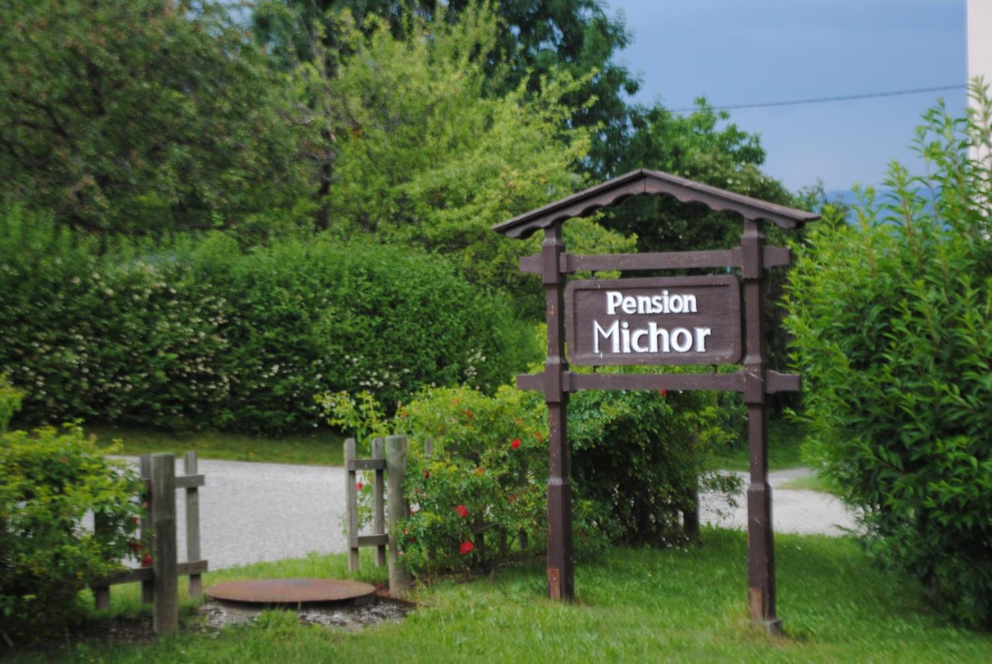 Ferienhaus Michor Latschach ober dem Faakersee Екстериор снимка